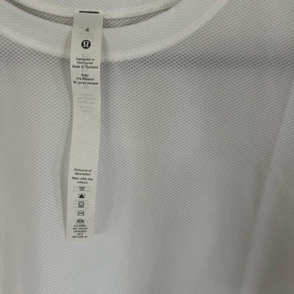 Lululemon High-Neck Running and Training T-Shirt - Picture 6 of 6